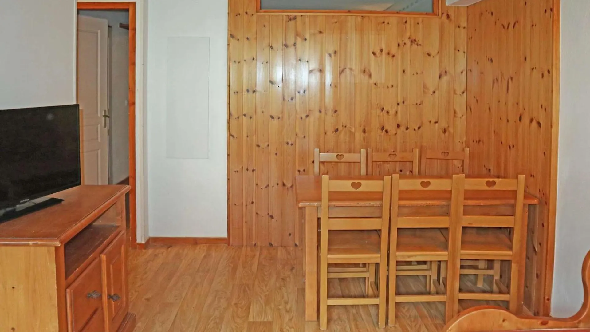 Appartement Ski Aux Pieds Avec Piscine & Sauna Pour 6 Pers - Fr-1-322-659 Les Orres Apartamento